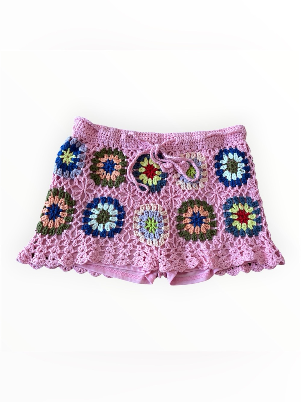 India Boutique Pink Crochet Floral Patchwork Shorts | Size L